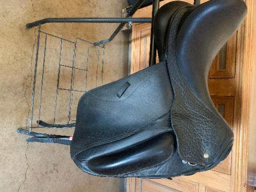 Custom dressage saddle for sale