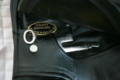 2009 dressage saddle