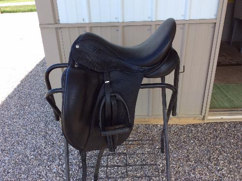 Custom Saddlery dressage saddle for sale