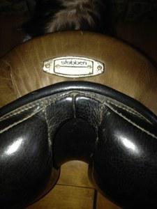 17.5 in seat dressage saddle