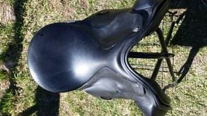 17.0 in seat dressage saddle