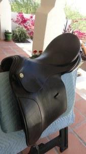 Karl Niedersuss dressage saddle for sale